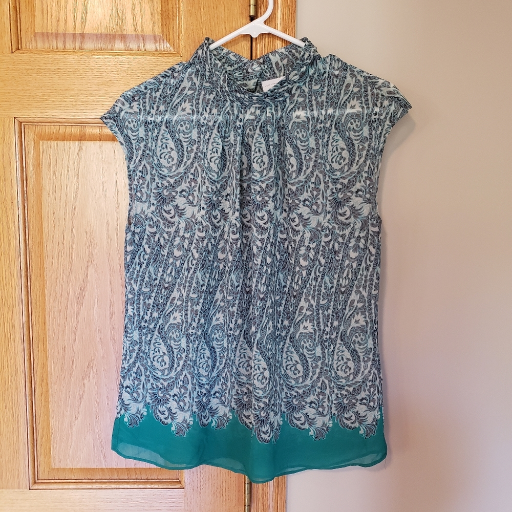 New York & Company Flowy Tank